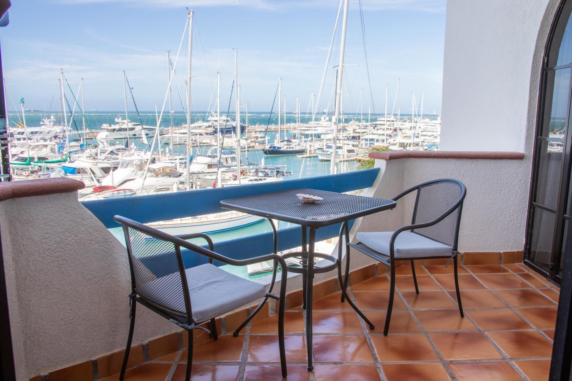 The Westmarine Waterfront Hotel La Paz Kültér fotó