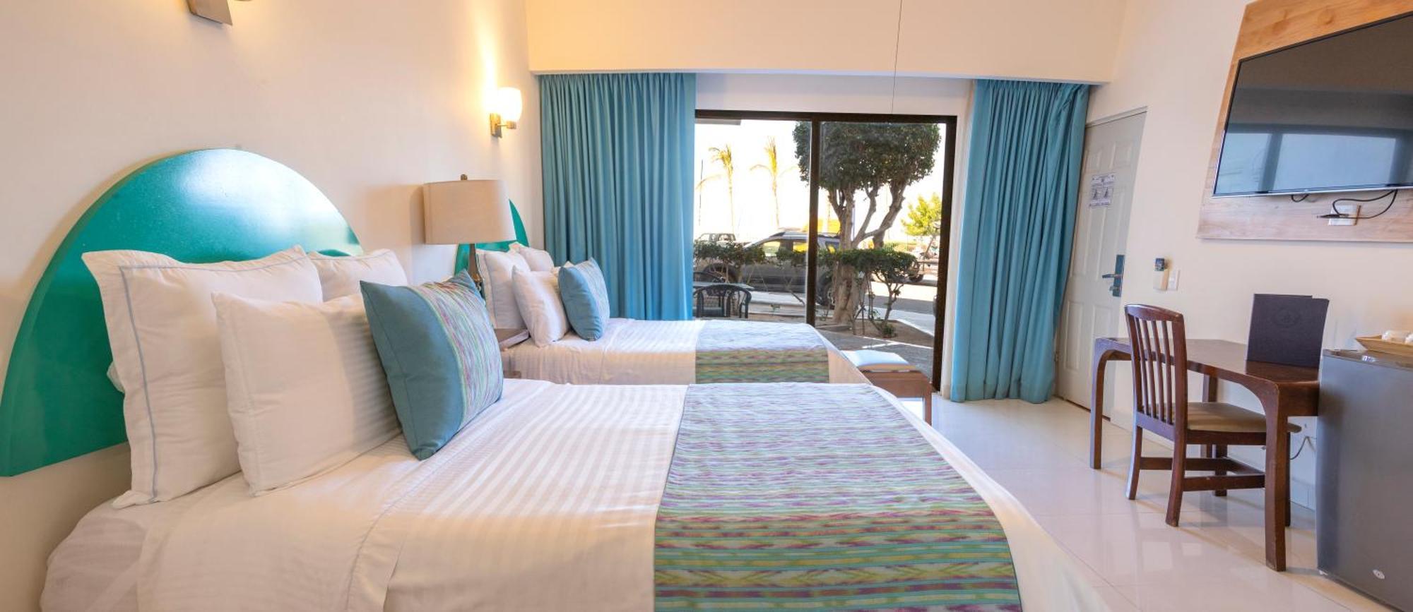 The Westmarine Waterfront Hotel La Paz Kültér fotó
