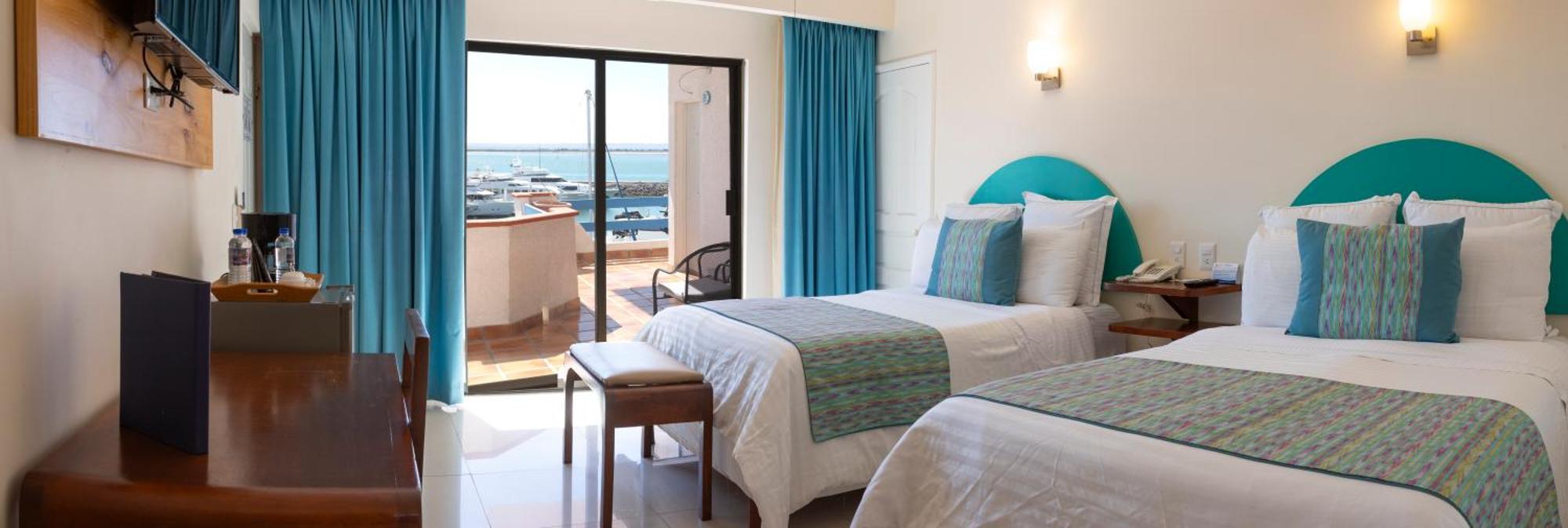 The Westmarine Waterfront Hotel La Paz Kültér fotó